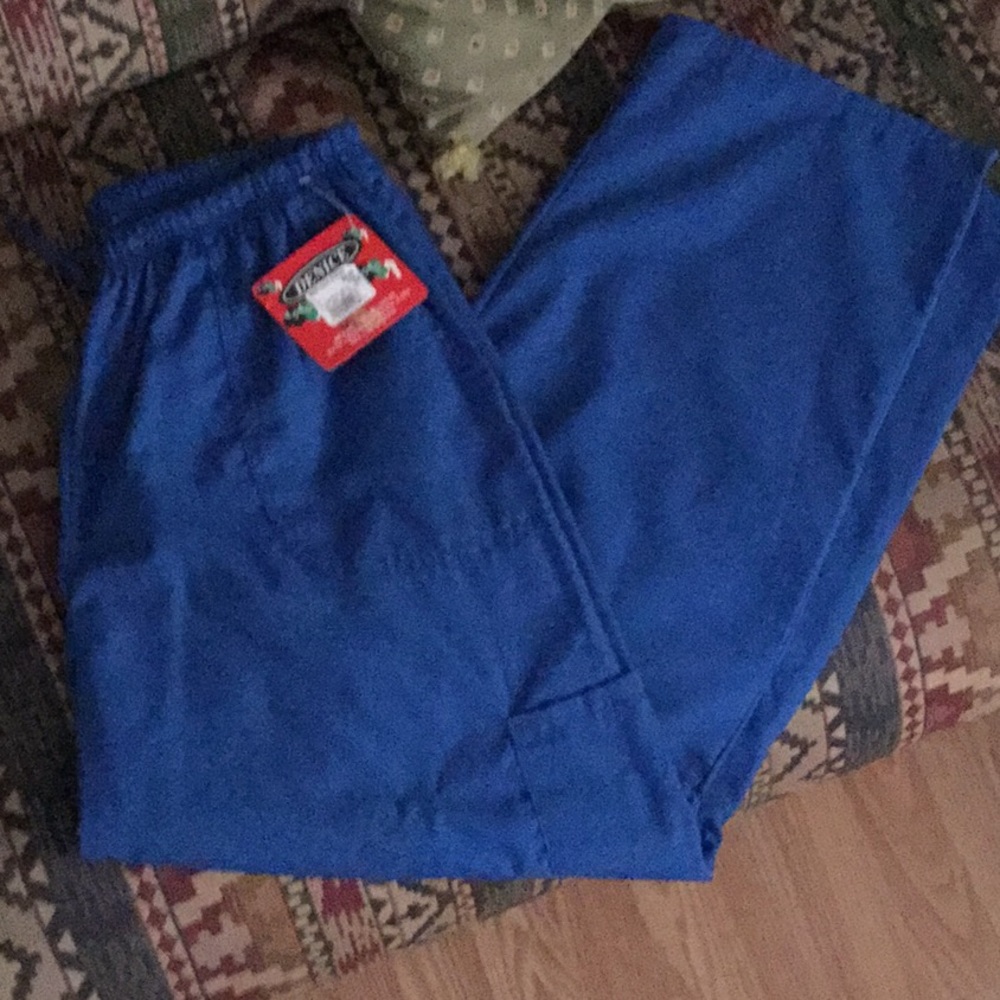 Medical scrub cargo pants size 1xl